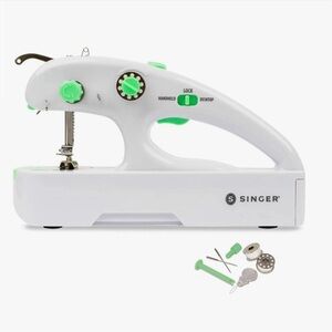 Singer Stitch Sew Quick + Portable Sewing Machine, battery operated, NEW in Box